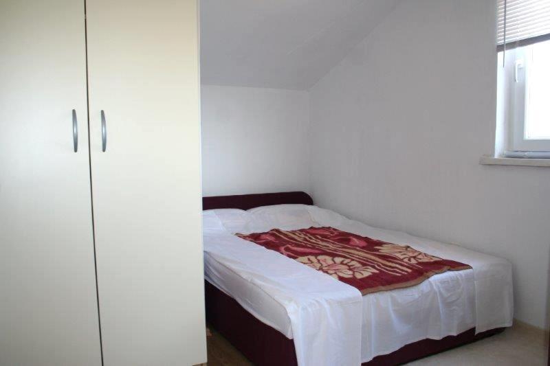 App Dzafic Apartment Vrh  Ngoại thất bức ảnh